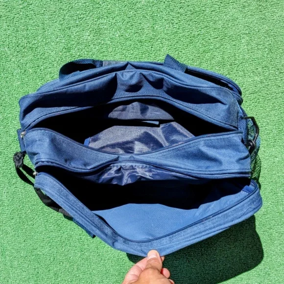 Lightweight Packable Crossbody Shoulder Travel Compact Messenger Multipocket Bag - Picture 6 of 6